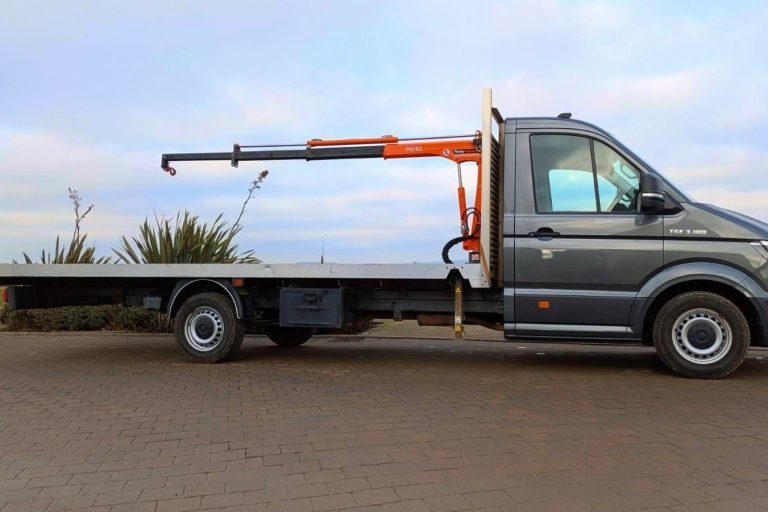 Crane Light Haulage